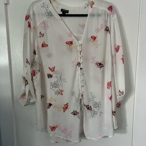 Torrid Women's White Floral Top